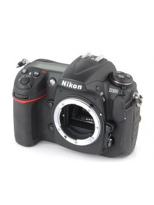 نيكون D300